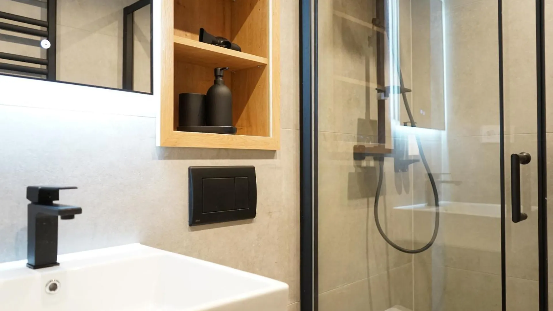 Appartement K87- Bp Modern Boutique Apartments, Best Location By Bqa Boedapest Hongarije